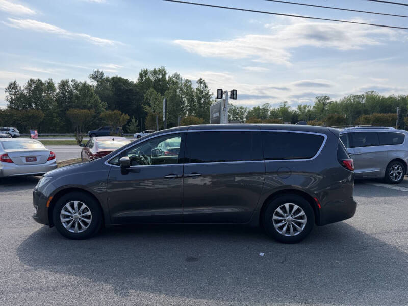 2018 Chrysler Pacifica Touring Plus