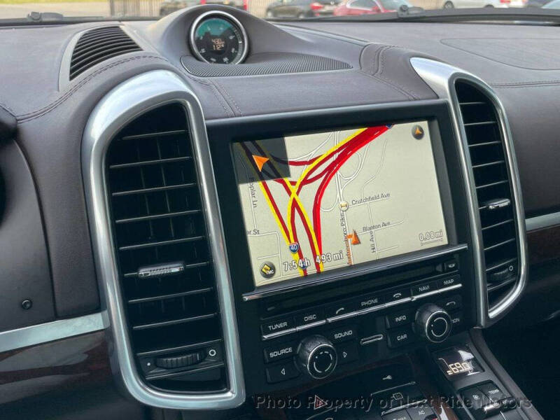 2011 Porsche Cayenne S