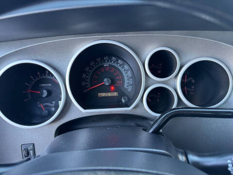 2013 Toyota Tundra Grade