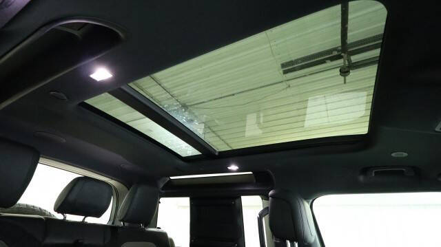 2022 Land Rover Defender 90 X-Dynamic HSE