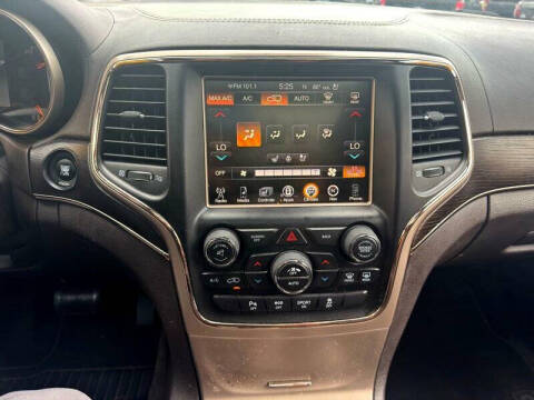 2016 Jeep Grand Cherokee Summit