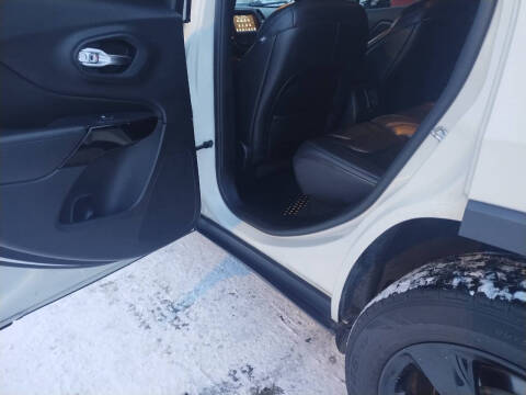 2019 Jeep Cherokee Altitude