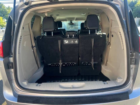 2018 Chrysler Pacifica Touring L