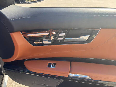 2011 Mercedes-Benz CL-Class CL 63 AMG