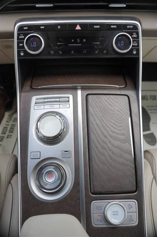 2024 Genesis GV80