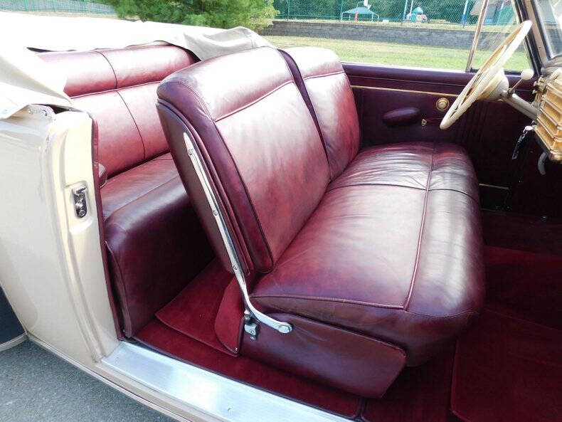 1942 Lincoln Continental