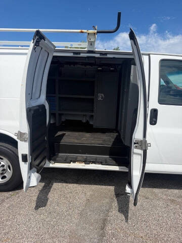 2021 Chevrolet Express 2500