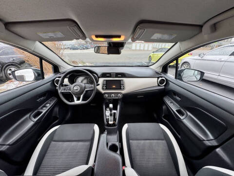 2020 Nissan Versa SV