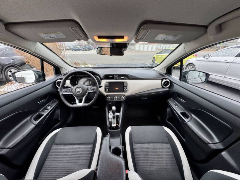 2020 Nissan Versa SV