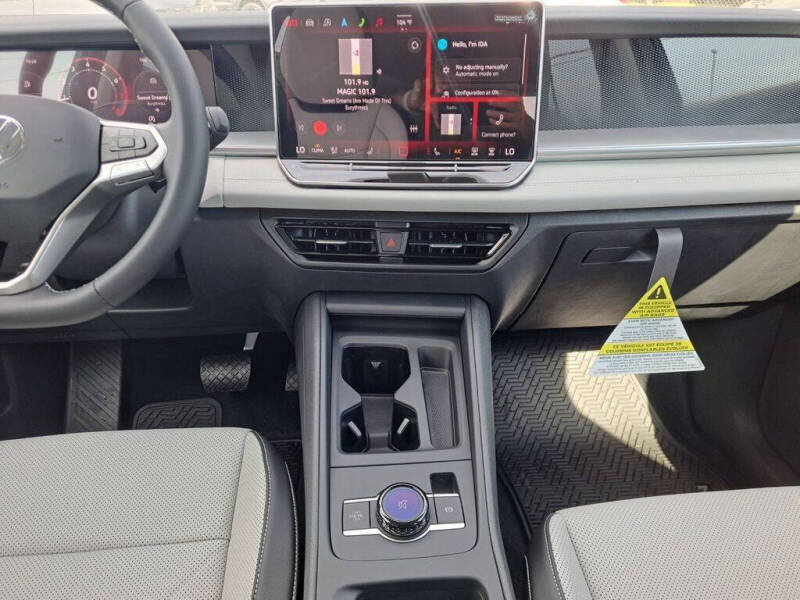 2025 Volkswagen Tiguan SE