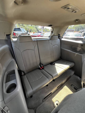 2016 GMC Acadia Denali