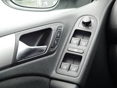 2010 Volkswagen Golf 2.5L PZEV