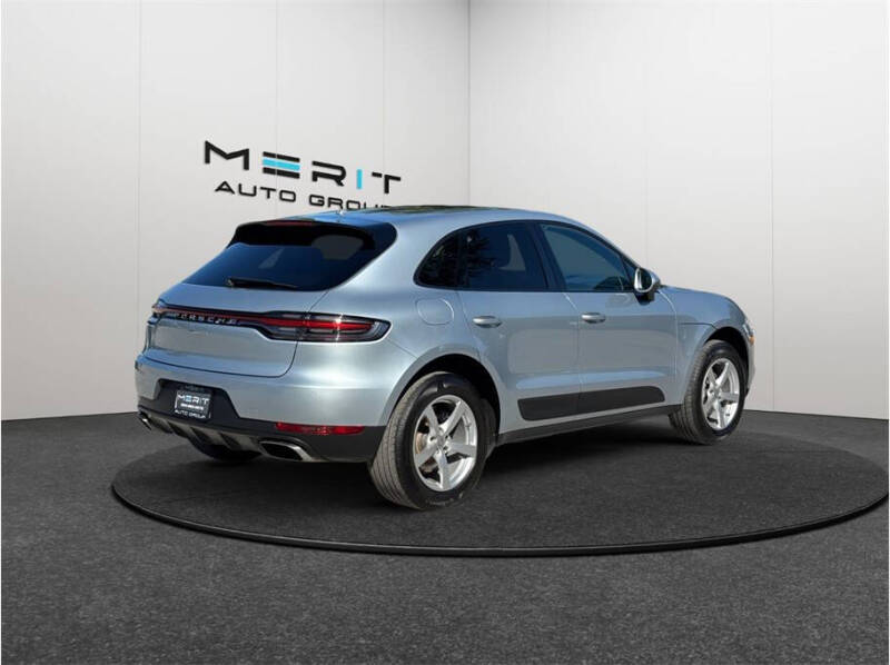 2020 Porsche Macan