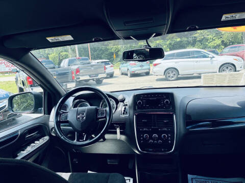 2014 Dodge Grand Caravan SE 30th Anniversary