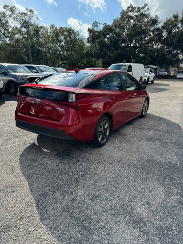 2019 Toyota Prius XLE