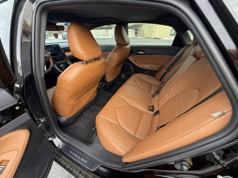 2019 Toyota Avalon Limited