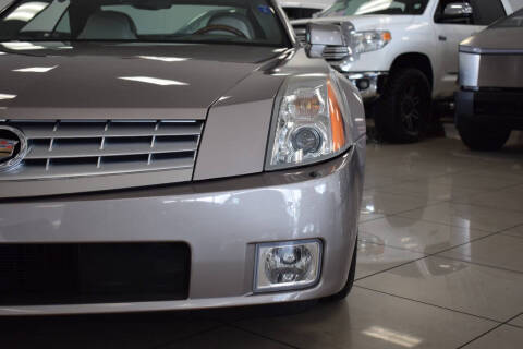 2005 Cadillac XLR