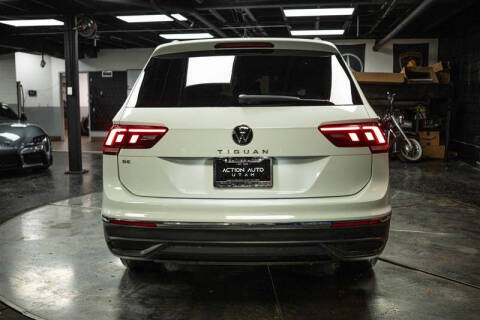 2022 Volkswagen Tiguan SE