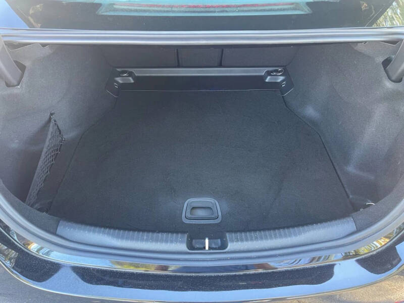 2022 Mercedes-Benz C-Class C 300