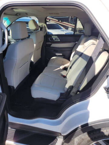 2016 Ford Explorer Platinum