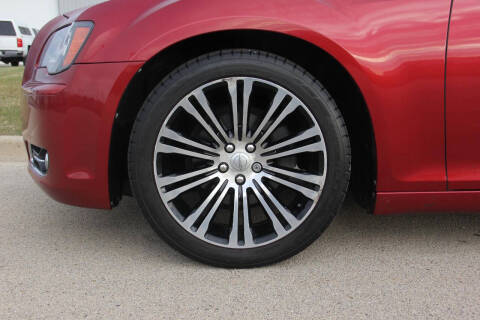 2012 Chrysler 300 S V6