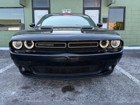 2021 Dodge Challenger SXT