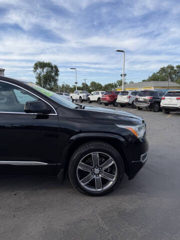 2017 GMC Acadia Denali