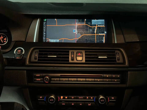 2015 BMW 5 Series 528i