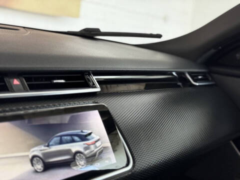 2018 Land Rover Range Rover Velar D180 R-Dynamic SE