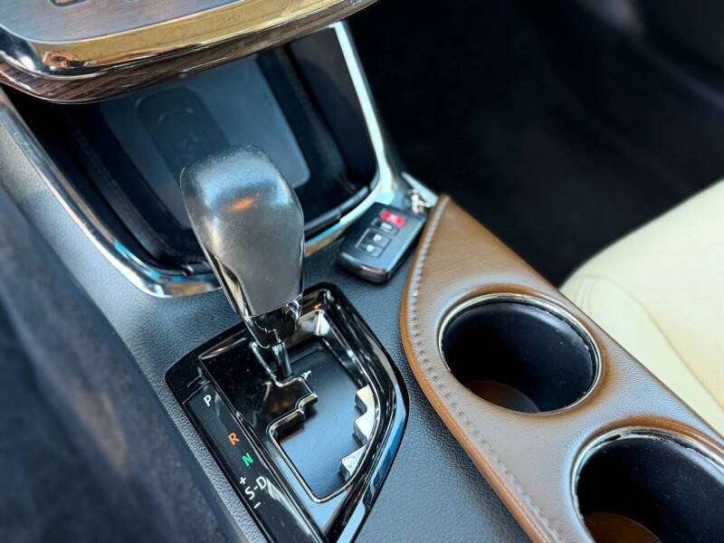 2014 Toyota Avalon Limited