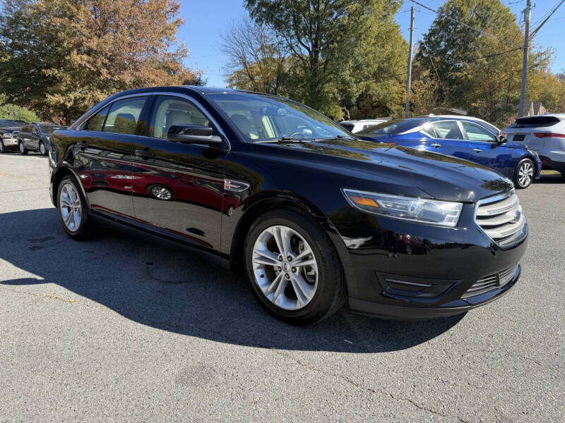 2017 Ford Taurus SEL