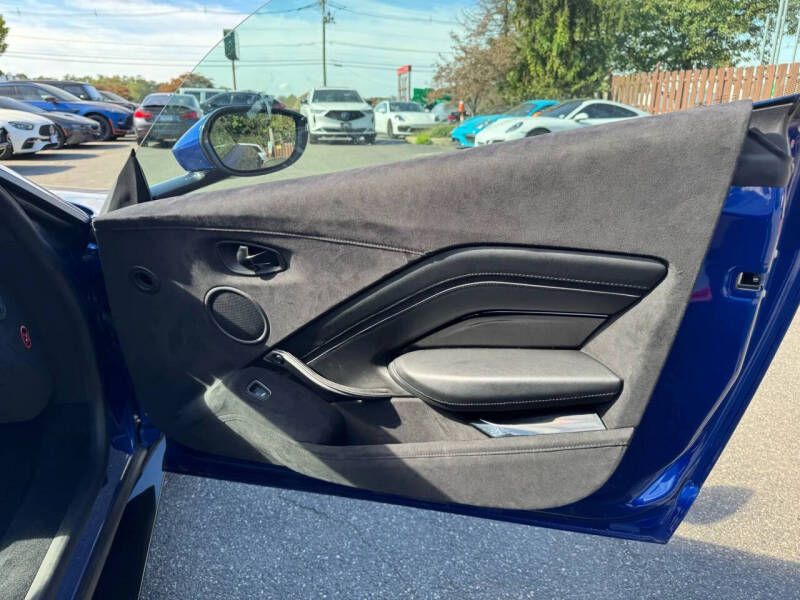 2020 Aston Martin Vantage