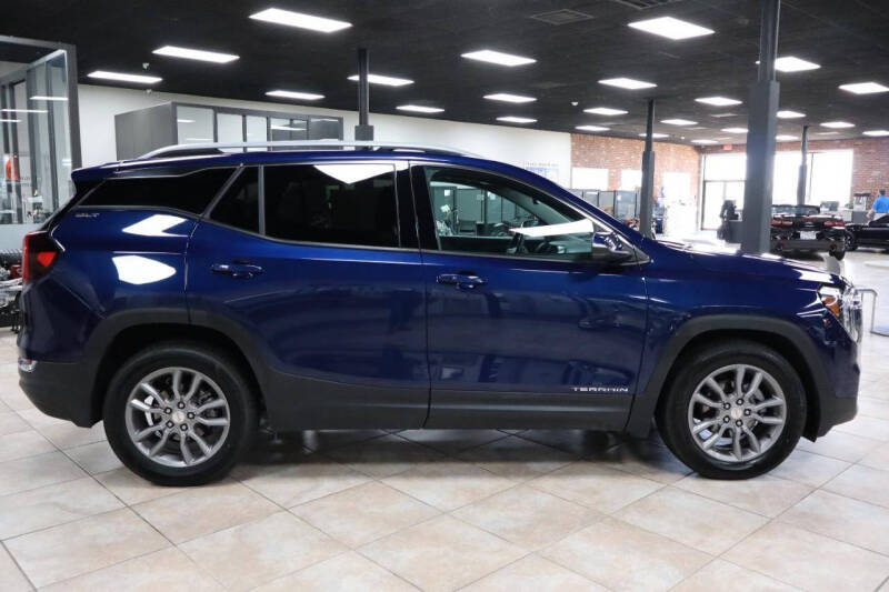 2022 GMC Terrain SLT