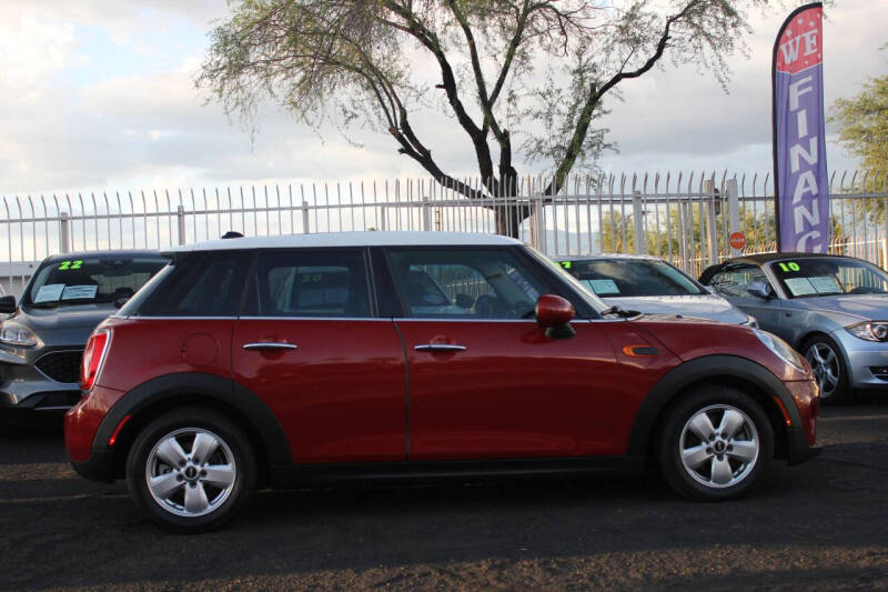 2016 MINI Hardtop 4 Door Cooper