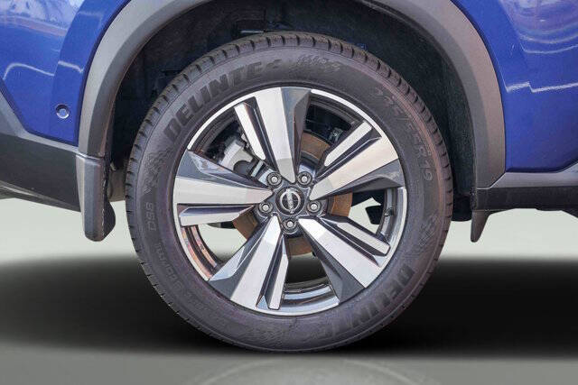 2022 Nissan Rogue SL