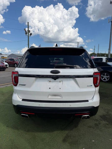 2016 Ford Explorer Sport