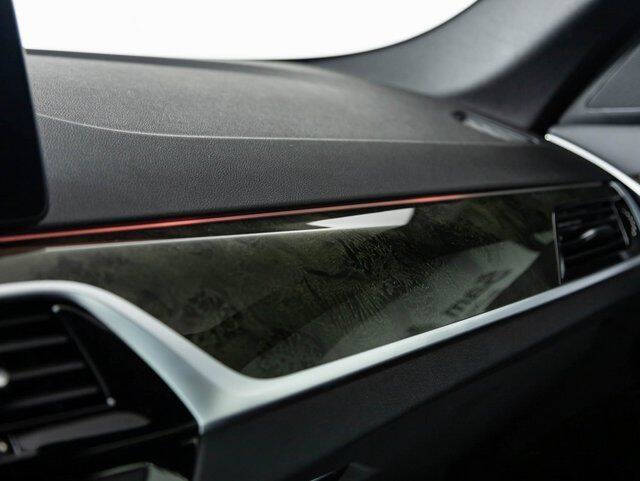 2023 BMW 5 Series 530i