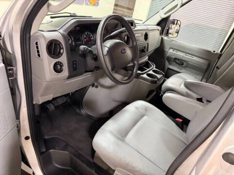 2014 Ford E-Series E-250