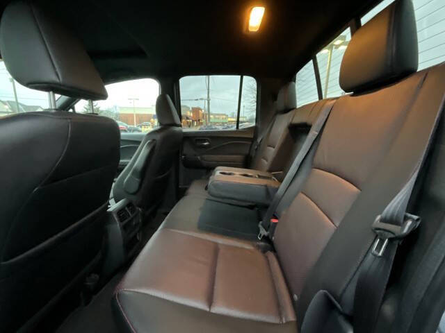 2022 Honda Ridgeline Black Edition