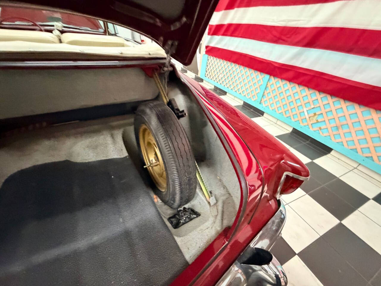 1952 Studebaker Commander 25