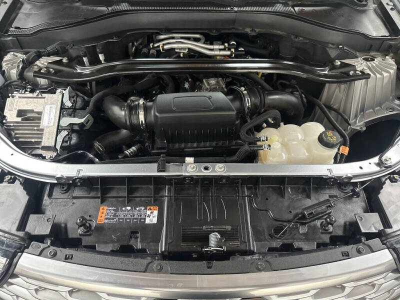 2022 Ford Explorer Platinum