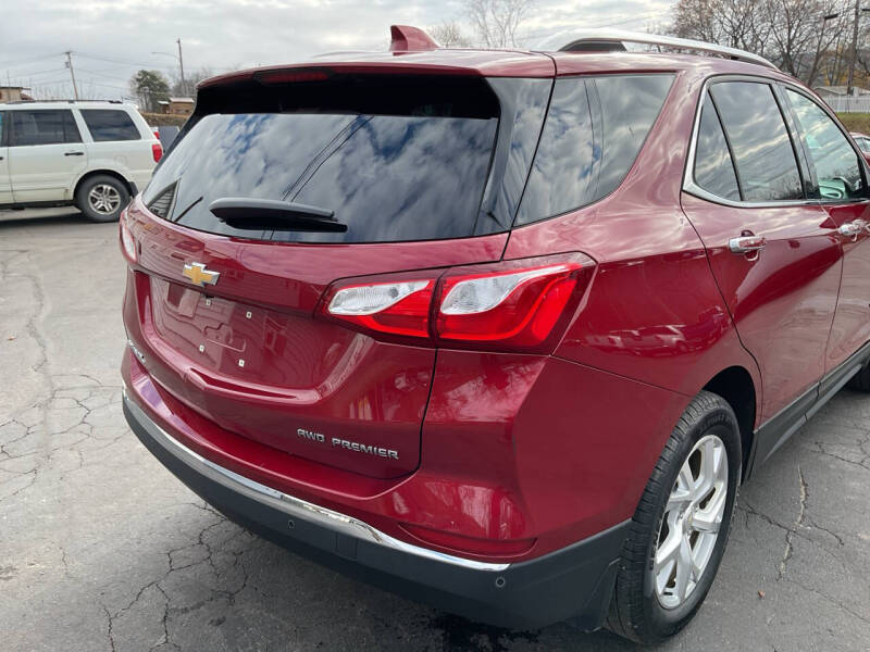 2019 Chevrolet Equinox null photo 8