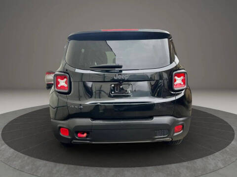 2017 Jeep Renegade Trailhawk