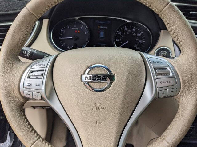 2015 Nissan Rogue 27
