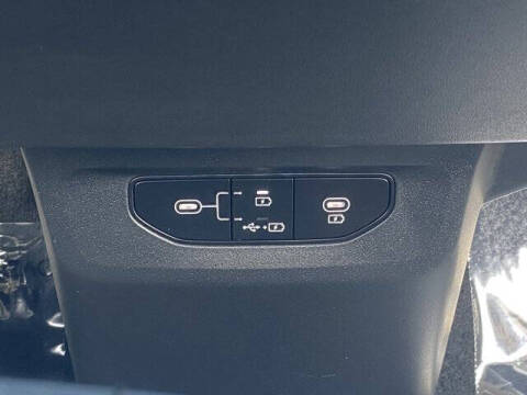 2025 Kia EV6 Wind