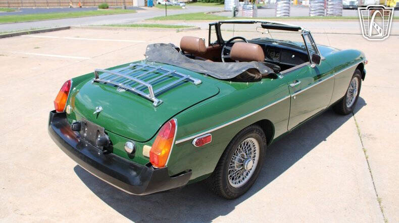 1977 MG B