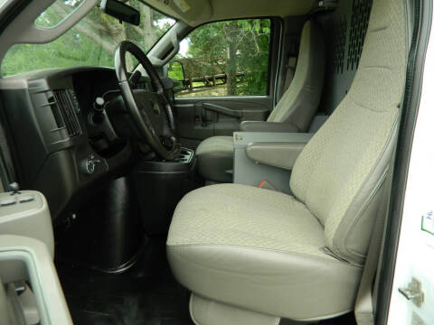 2022 Chevrolet Express 2500