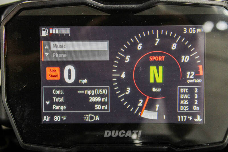 2023 Ducati Diavel V4