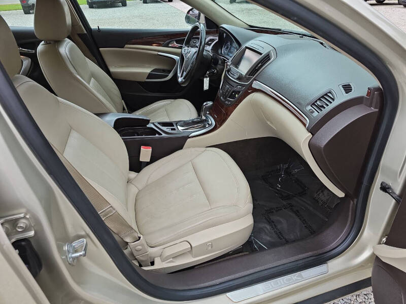 2015 Buick Regal Base photo 21