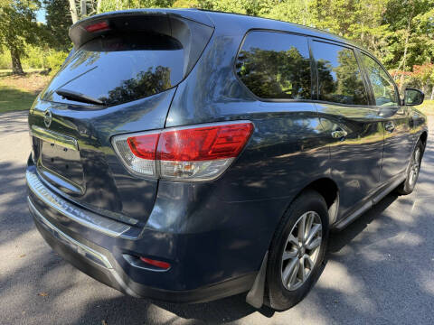 2014 Nissan Pathfinder SV